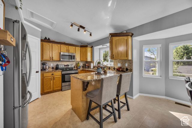 5419 S 4125 W, Roy, UT 84067