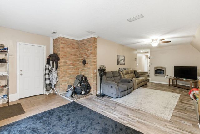 601 S Dogwood Drive, Berea, KY 40403