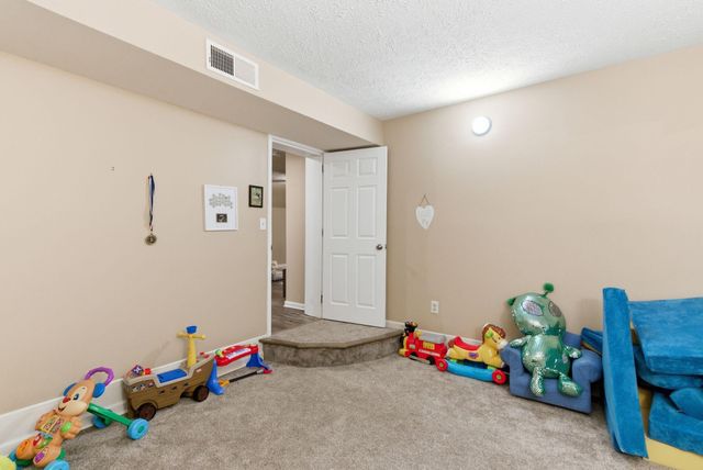 601 S Dogwood Drive, Berea, KY 40403