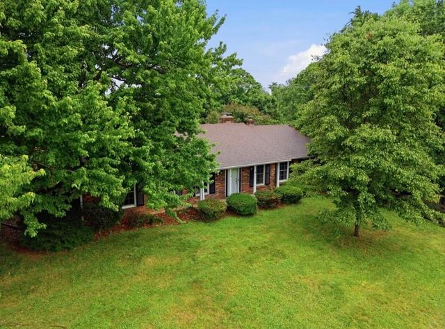 601 S Dogwood Drive, Berea, KY 40403