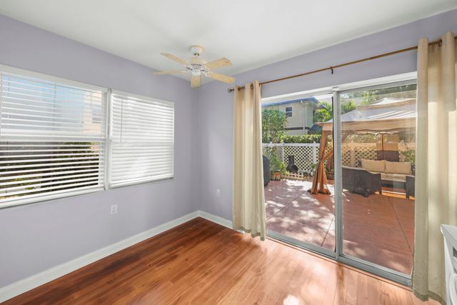 31 Clinton Court B, Royal Palm Beach, FL 33411