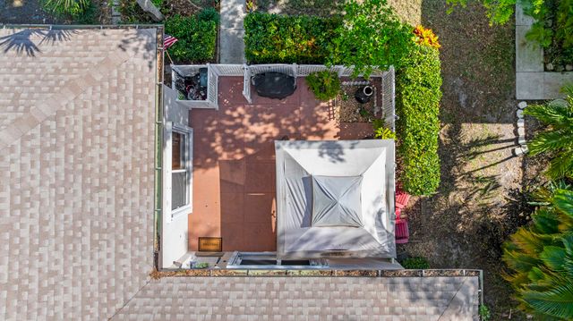 31 Clinton Court B, Royal Palm Beach, FL 33411