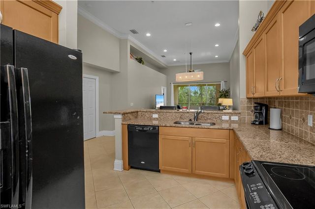 14537 Abaco Lakes DR 203, Fort Myers, FL 33908