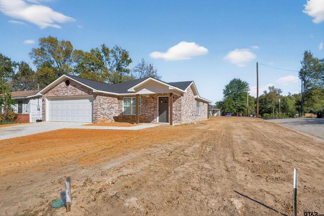 926 S Academy Ave, Tyler, TX 75701