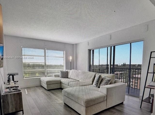 4174 Inverrary Dr 914, Lauderhill, FL 33319