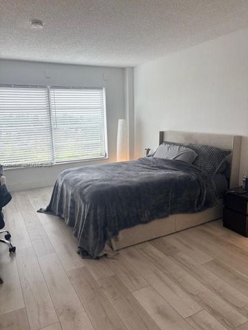 4174 Inverrary Dr 914, Lauderhill, FL 33319