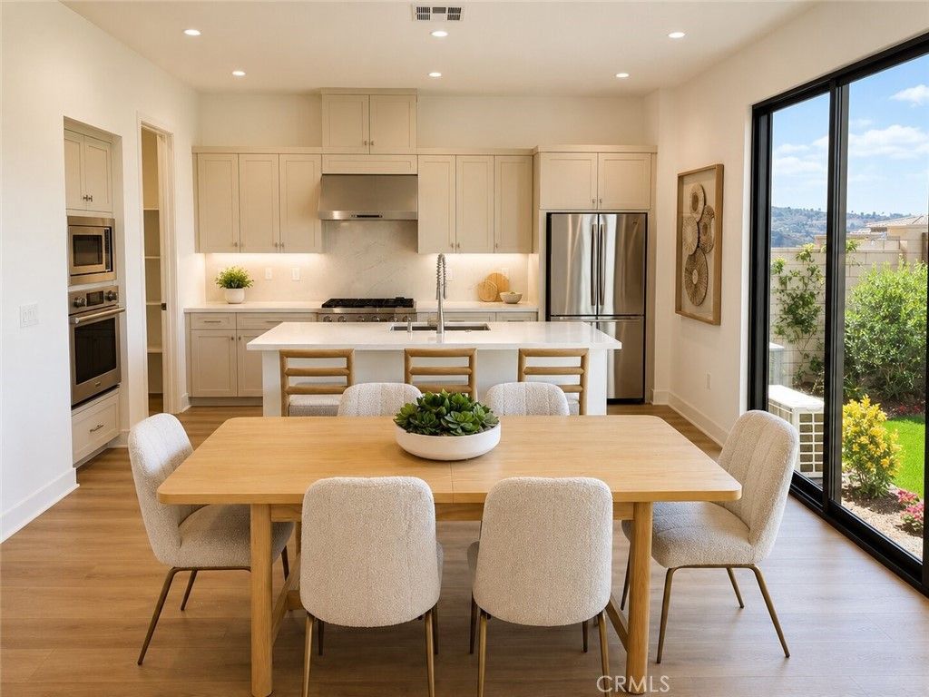 Image 4 of property listing at 22061 Manarola Way, Walnut, CA 91789