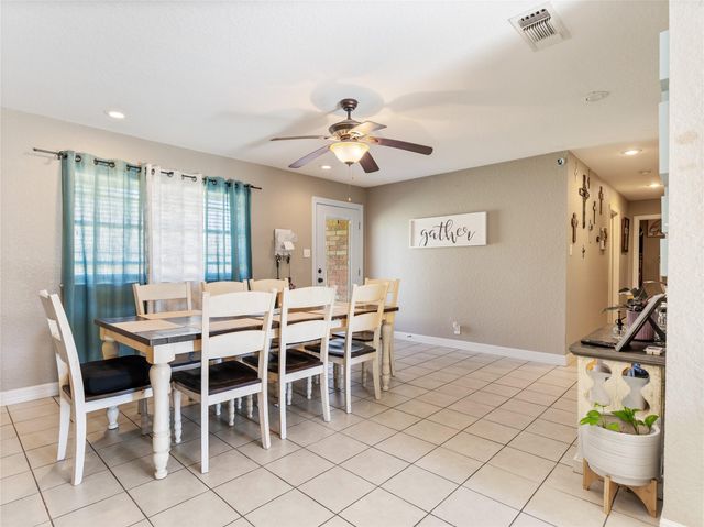 579 County Road 239, Bay City, TX 77414