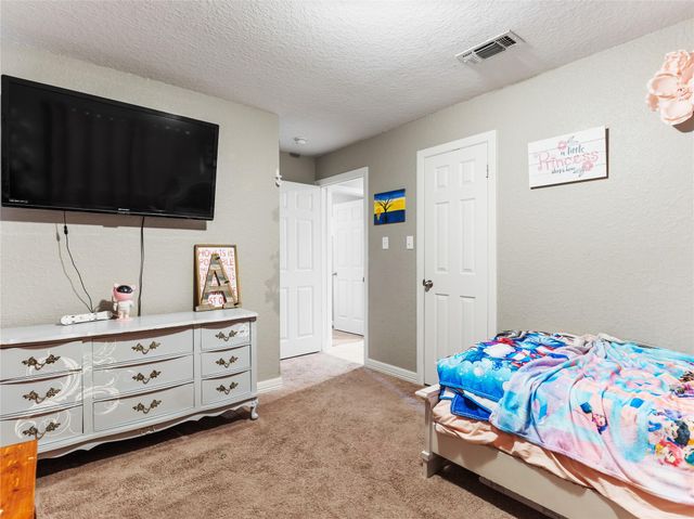 579 County Road 239, Bay City, TX 77414