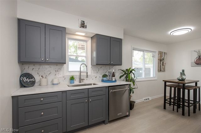 14936 Janice Drive, Maple Heights, OH 44137