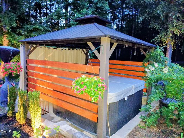 101 Bow Drive, Louisburg, NC 27549