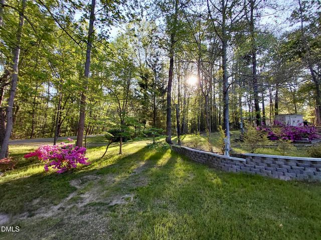 101 Bow Drive, Louisburg, NC 27549