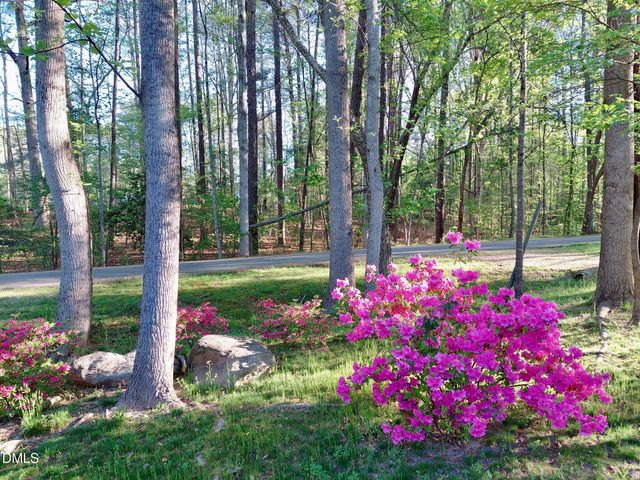 101 Bow Drive, Louisburg, NC 27549