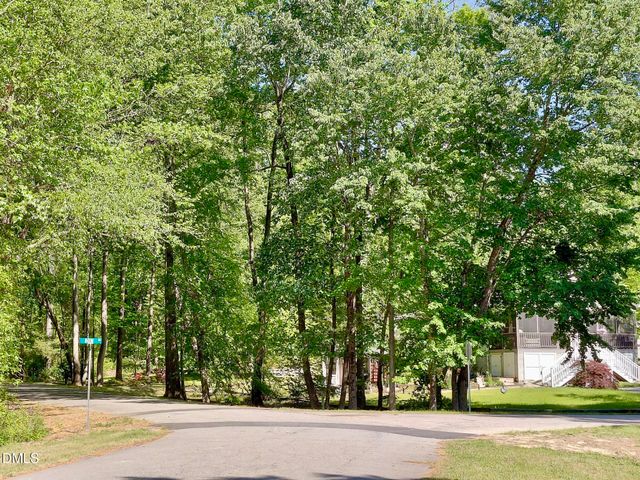 101 Bow Drive, Louisburg, NC 27549