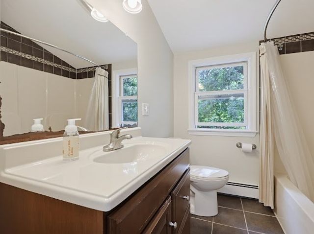 209 Highland St, Stoughton, MA 02072