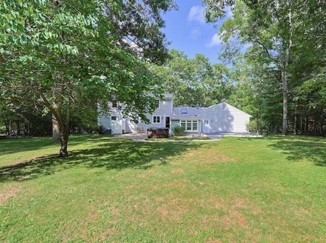209 Highland St, Stoughton, MA 02072