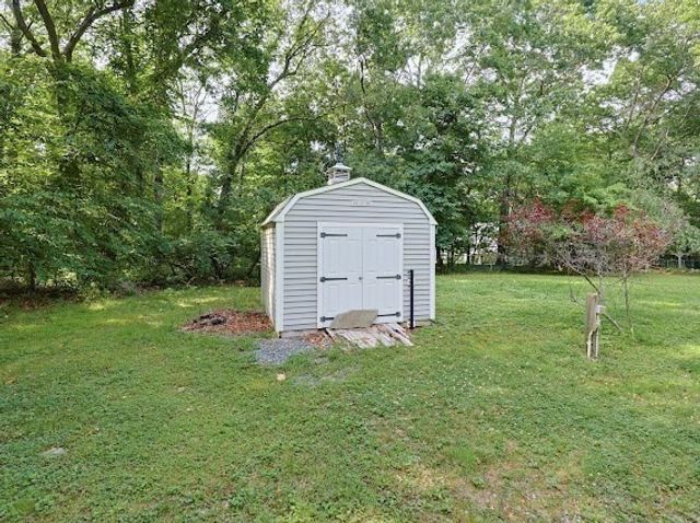 209 Highland St, Stoughton, MA 02072