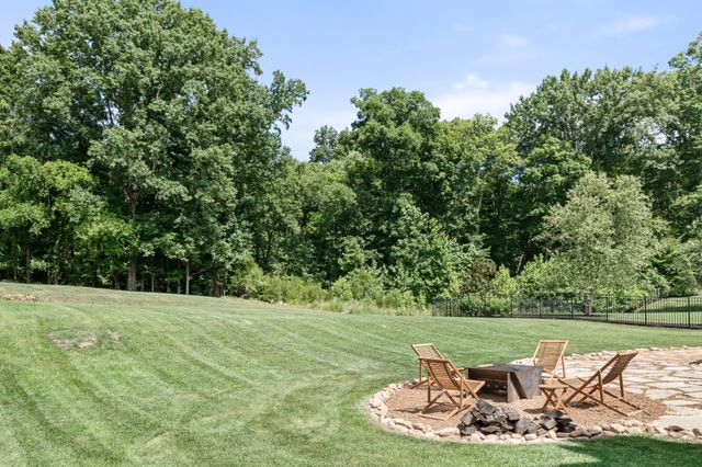 8928 Calendula Ln, College Grove, TN 37046