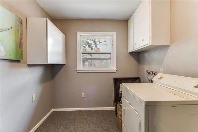 1617 W Womer Dr, Wichita, KS 67230