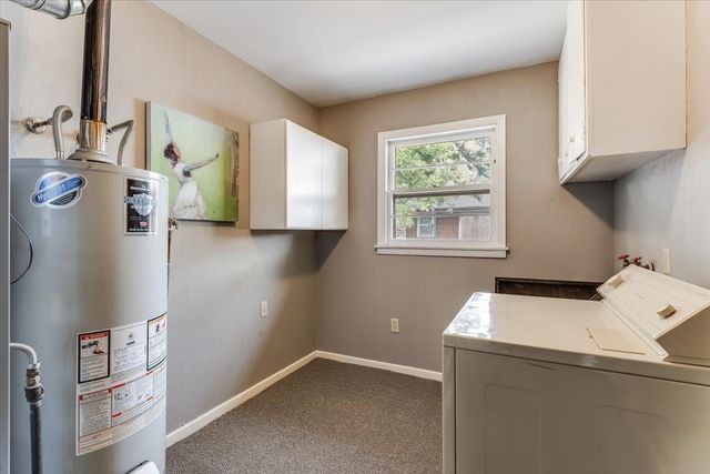 1617 W Womer Dr, Wichita, KS 67230