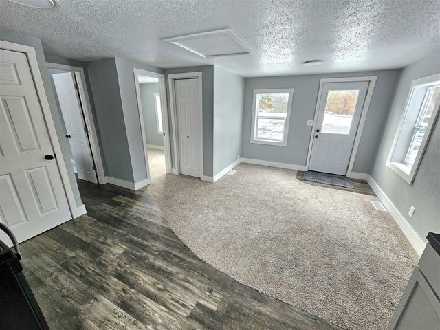 19916 Us-12, White Pigeon, MI 49099