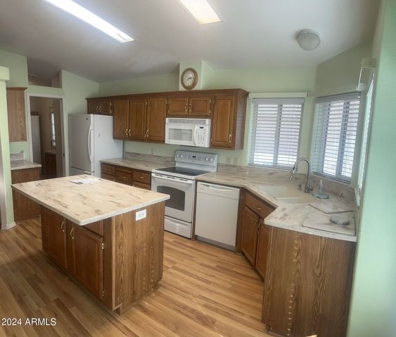 11596 N Sierra Dawn Boulevard 382, Surprise, AZ 85378