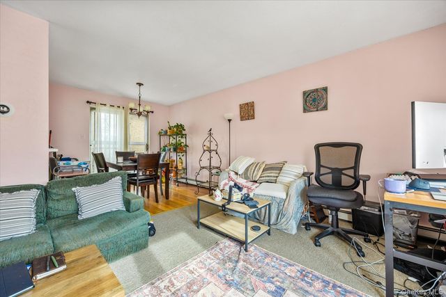 2504 42nd Street, Astoria, NY 11103