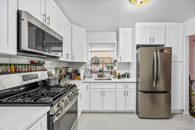 2504 42nd Street, Astoria, NY 11103