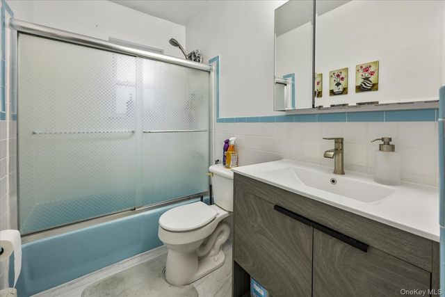 2504 42nd Street, Astoria, NY 11103