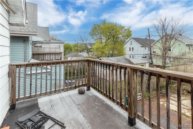 9 Hamlin Road, Buffalo, NY 14208