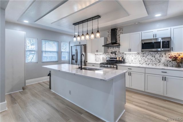 9 Hamlin Road, Buffalo, NY 14208
