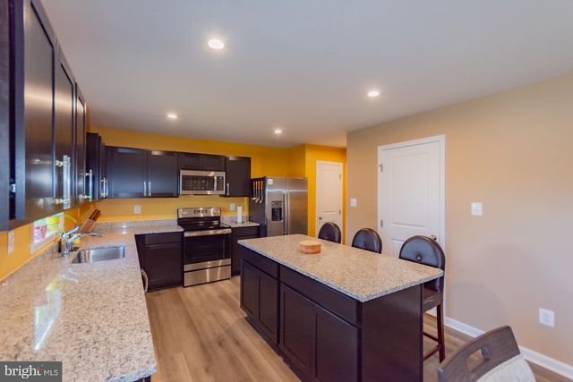 236 SURPLUS RD, Inwood, WV 25428