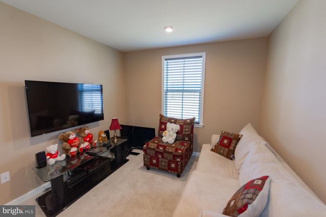 236 SURPLUS RD, Inwood, WV 25428