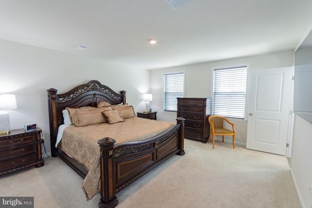 236 SURPLUS RD, Inwood, WV 25428