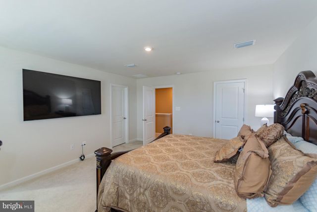 236 SURPLUS RD, Inwood, WV 25428