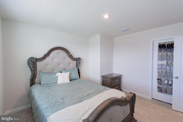 236 SURPLUS RD, Inwood, WV 25428