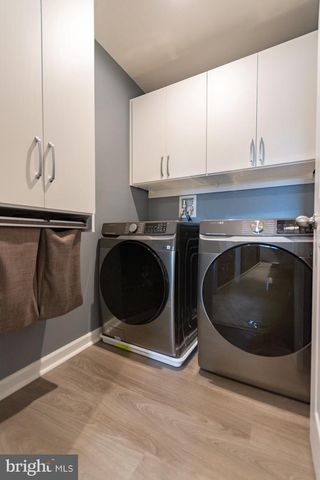 236 SURPLUS RD, Inwood, WV 25428