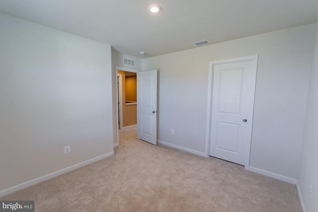 236 SURPLUS RD, Inwood, WV 25428