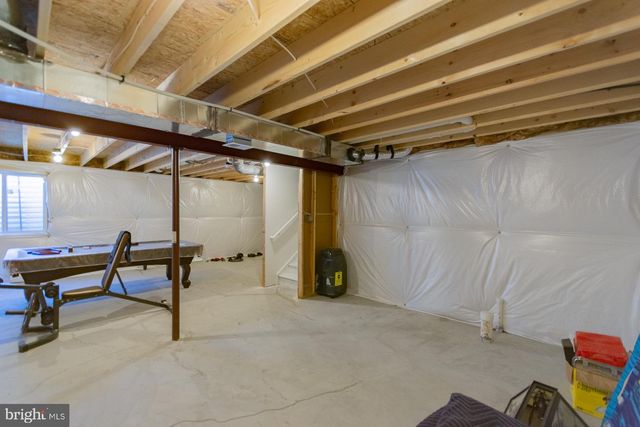 236 SURPLUS RD, Inwood, WV 25428