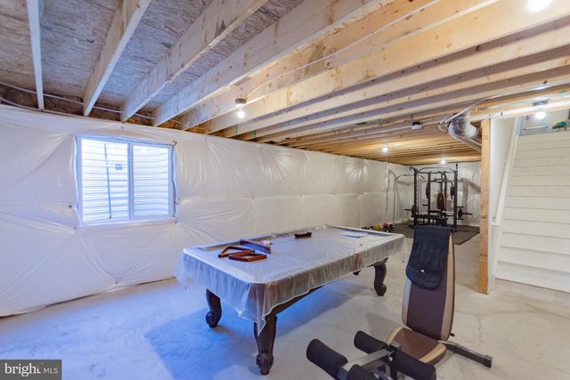 236 SURPLUS RD, Inwood, WV 25428