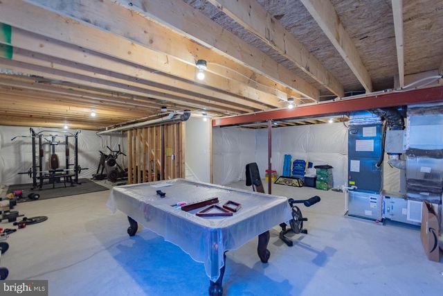 236 SURPLUS RD, Inwood, WV 25428