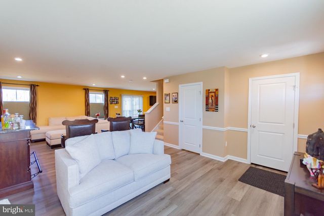 236 SURPLUS RD, Inwood, WV 25428