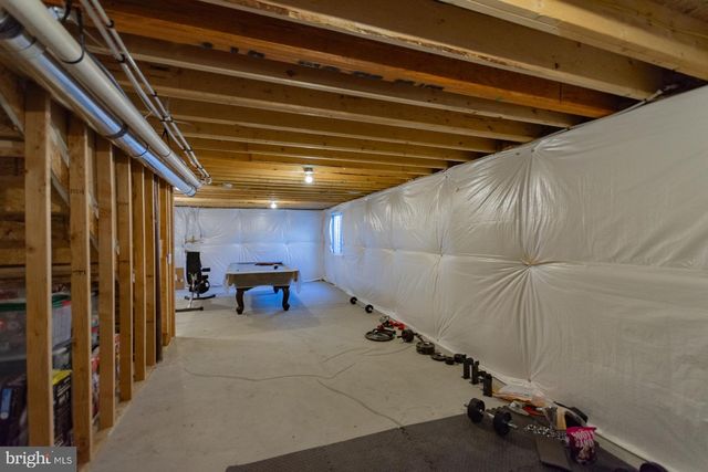 236 SURPLUS RD, Inwood, WV 25428