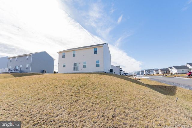 236 SURPLUS RD, Inwood, WV 25428