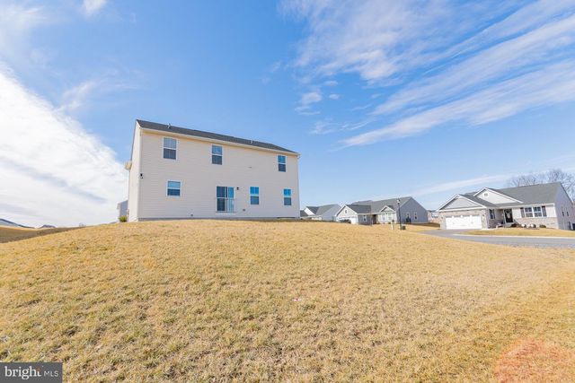 236 SURPLUS RD, Inwood, WV 25428