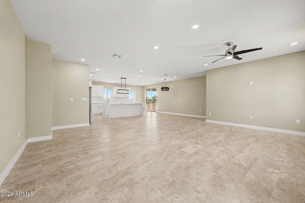 11700 S 216TH Avenue, Buckeye, AZ 85326 — photo 5