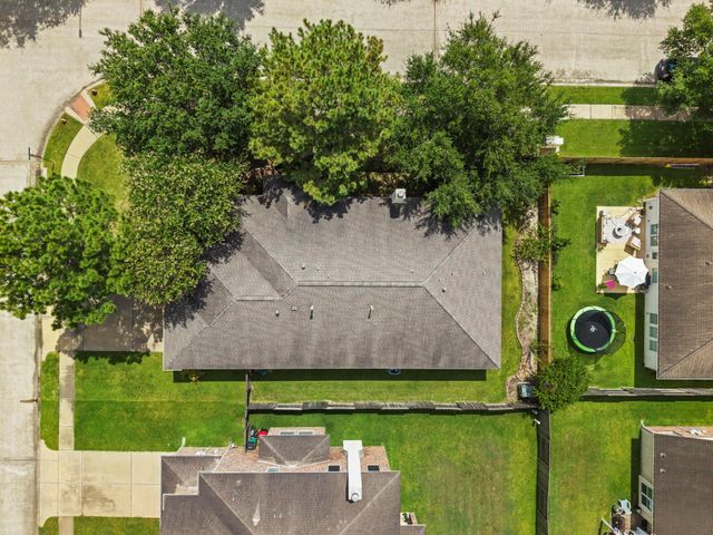 25203 Canary Point Drive, Richmond, TX 77406