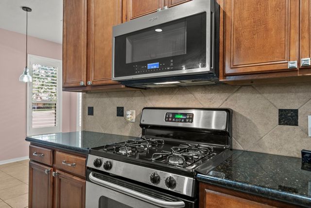 25203 Canary Point Drive, Richmond, TX 77406