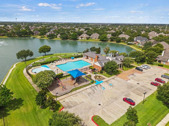 25203 Canary Point Drive, Richmond, TX 77406