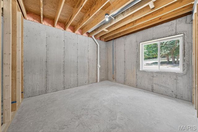 130 Bristol Ridge Drive, Troy, MO 63379